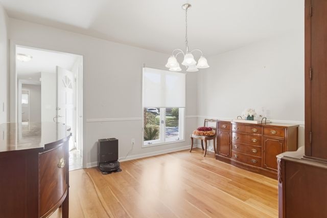 18 Lavington Road, Charleston, SC 29407