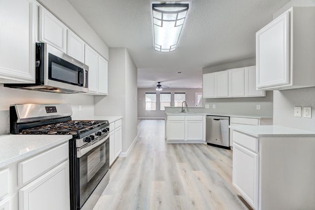 8038 Narrow Brook Way, Houston, TX 77016