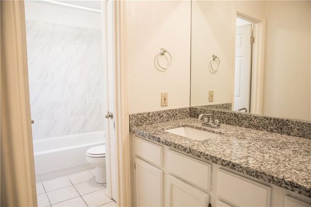 5912 Shreveport DR, Austin, TX 78727