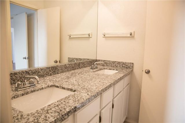 5912 Shreveport DR, Austin, TX 78727