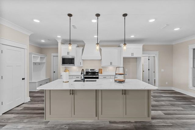 286 County Road 760, Enterprise, AL 36330