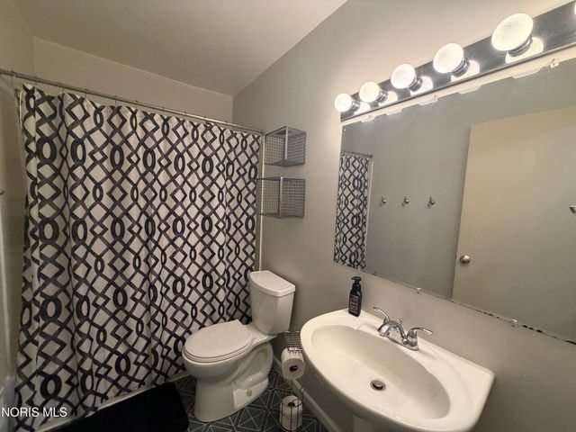 3217 Glanzman Road, Unit 43, Toledo, OH 43614