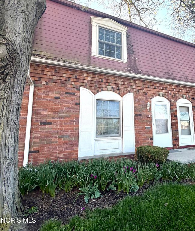 3217 Glanzman Road, Unit 43, Toledo, OH 43614