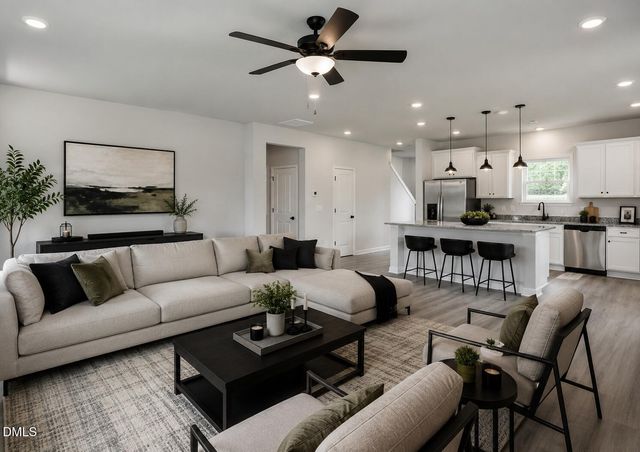 40 Bulb Court, Youngsville, NC 27596