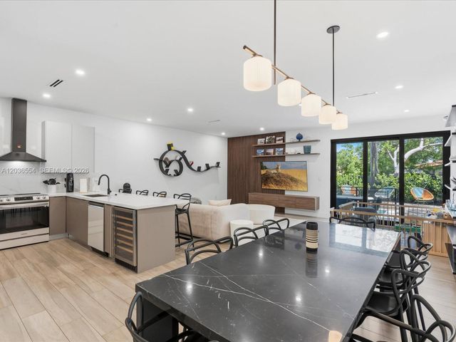 3266 SW 25th Terrace 3266, Miami, FL 33133