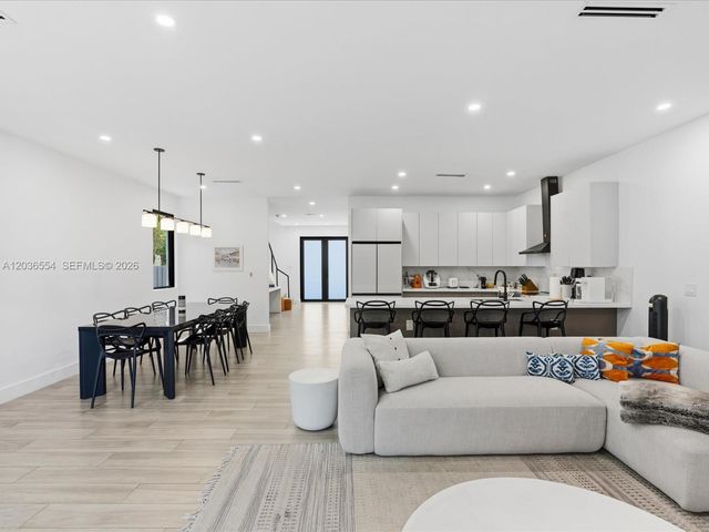 3266 SW 25th Terrace 3266, Miami, FL 33133