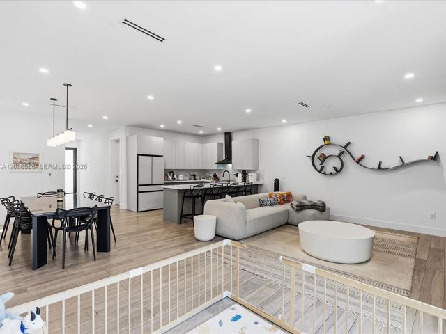 3266 SW 25th Terrace 3266, Miami, FL 33133
