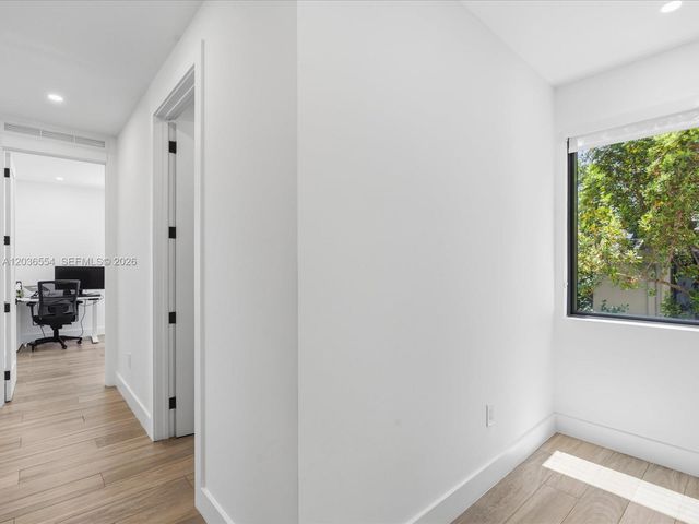 3266 SW 25th Terrace 3266, Miami, FL 33133