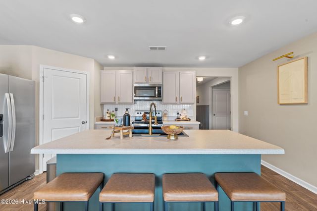 6220 Centipede Place, Castle Hayne, NC 28429