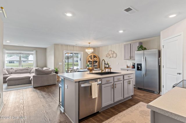 6220 Centipede Place, Castle Hayne, NC 28429