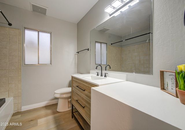 4733 W HAYWARD Avenue, Glendale, AZ 85301