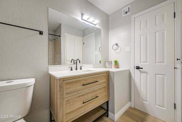 4733 W HAYWARD Avenue, Glendale, AZ 85301