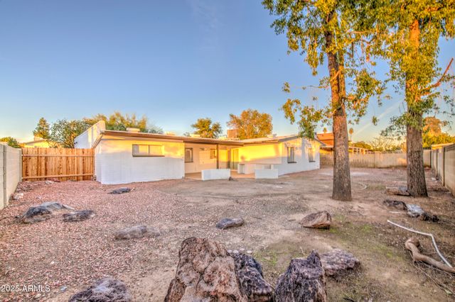 4733 W HAYWARD Avenue, Glendale, AZ 85301