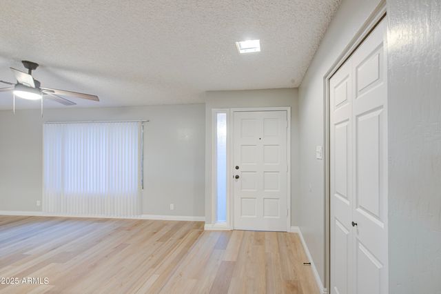 4733 W HAYWARD Avenue, Glendale, AZ 85301