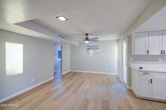 4733 W HAYWARD Avenue, Glendale, AZ 85301