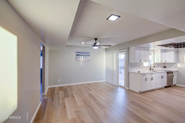 4733 W HAYWARD Avenue, Glendale, AZ 85301