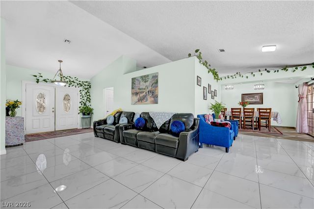 3222 East Oquendo Road, Las Vegas, NV 89120