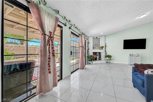 3222 East Oquendo Road, Las Vegas, NV 89120