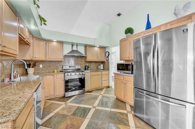 3222 East Oquendo Road, Las Vegas, NV 89120