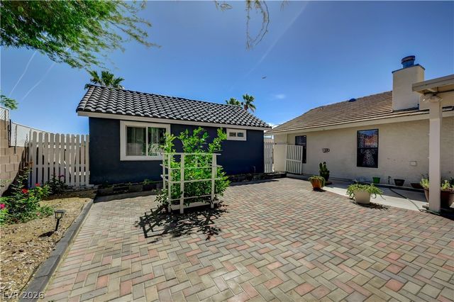 3222 East Oquendo Road, Las Vegas, NV 89120