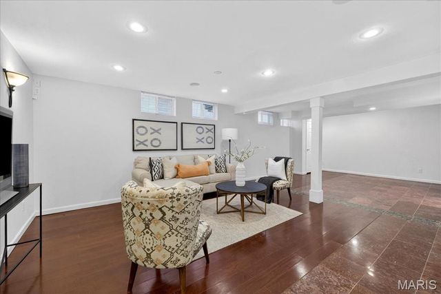 14 Sea Pines Court, O'fallon, MO 63368