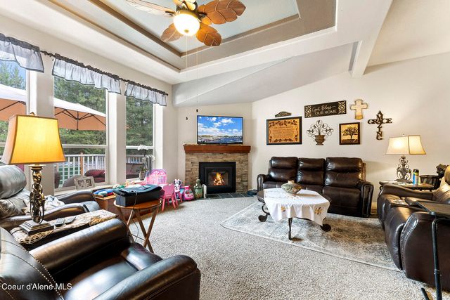 11248 N Bruss Rd, Rathdrum, ID 83858