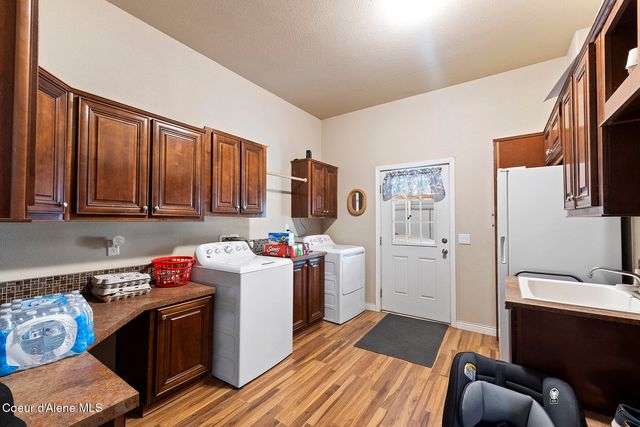 11248 N Bruss Rd, Rathdrum, ID 83858