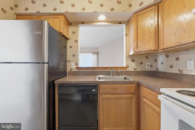 702 EATON CT, Quakertown, PA 18951
