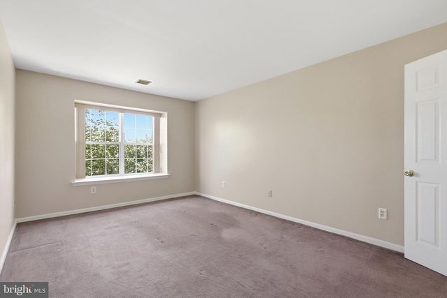 702 EATON CT, Quakertown, PA 18951