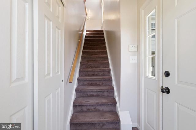 702 EATON CT, Quakertown, PA 18951