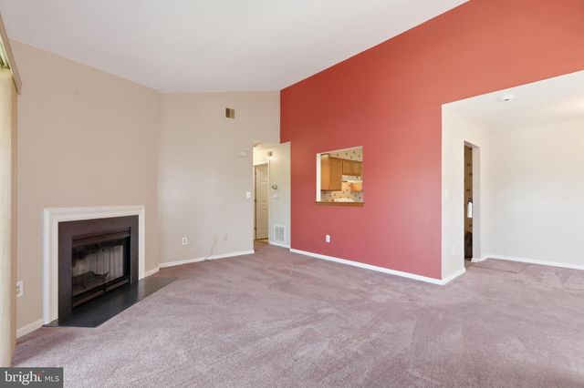 702 EATON CT, Quakertown, PA 18951