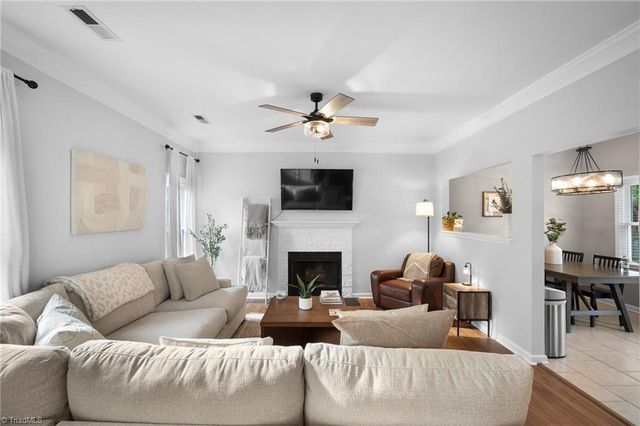 1600 Springfield Way Drive, Clemmons, NC 27012