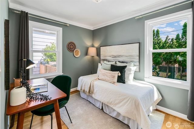 647 NW 51st Street, Seattle, WA 98107