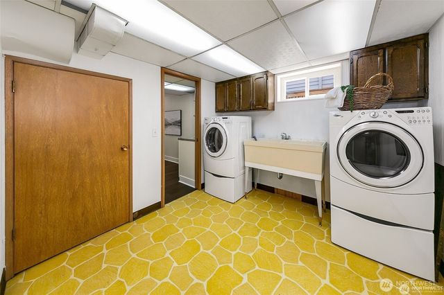 647 NW 51st Street, Seattle, WA 98107