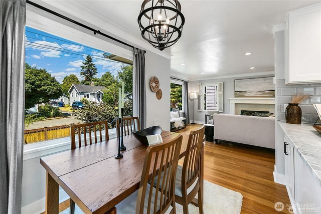 647 NW 51st Street, Seattle, WA 98107