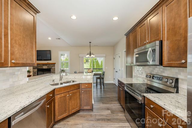 31 BLACK IRON Lane, Hendersonville, NC 28792
