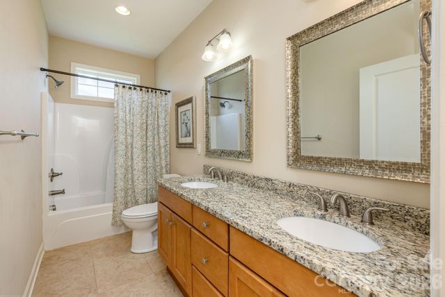 31 BLACK IRON Lane, Hendersonville, NC 28792