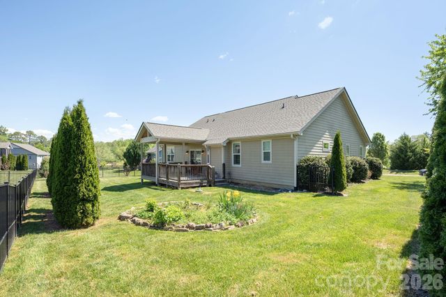 31 BLACK IRON Lane, Hendersonville, NC 28792