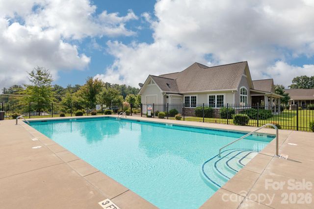 31 BLACK IRON Lane, Hendersonville, NC 28792