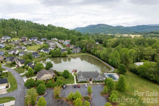 31 BLACK IRON Lane, Hendersonville, NC 28792