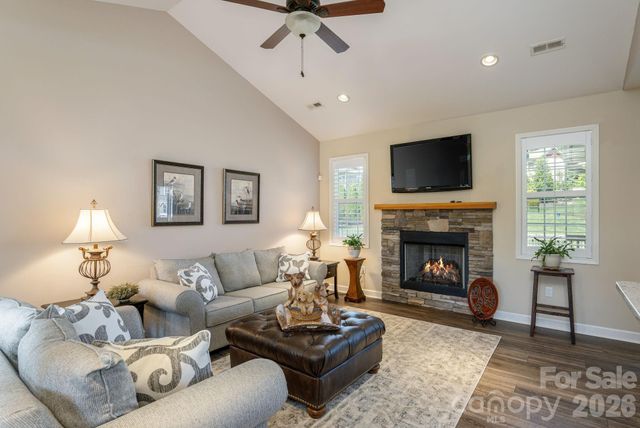 31 BLACK IRON Lane, Hendersonville, NC 28792