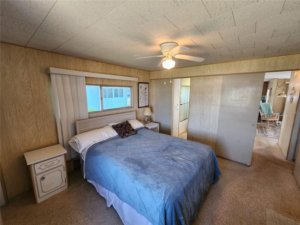 Image 17 of property listing at 316 DANUBE CIRCLE, Bradenton, FL 34207