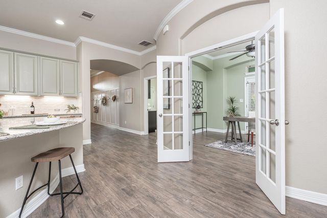 1244 Naranjo DR, Georgetown, TX 78628