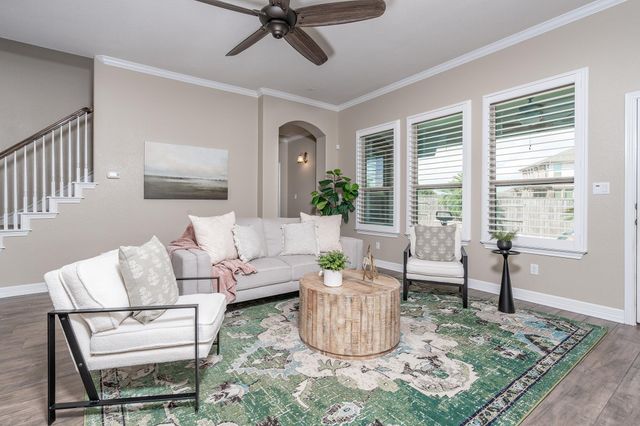 1244 Naranjo DR, Georgetown, TX 78628