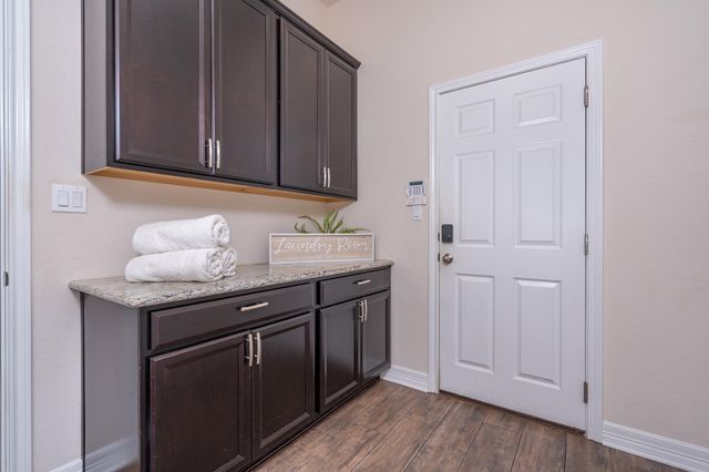 1244 Naranjo DR, Georgetown, TX 78628