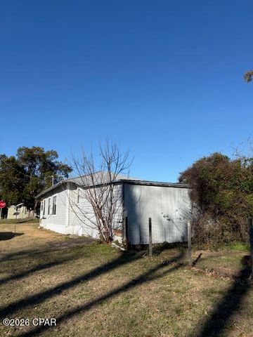 15503 NW Chipola Street, Altha, FL 32421