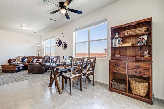 71 Tome Vista Drive, Los Lunas, NM 87031