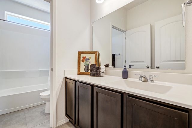 71 Tome Vista Drive, Los Lunas, NM 87031