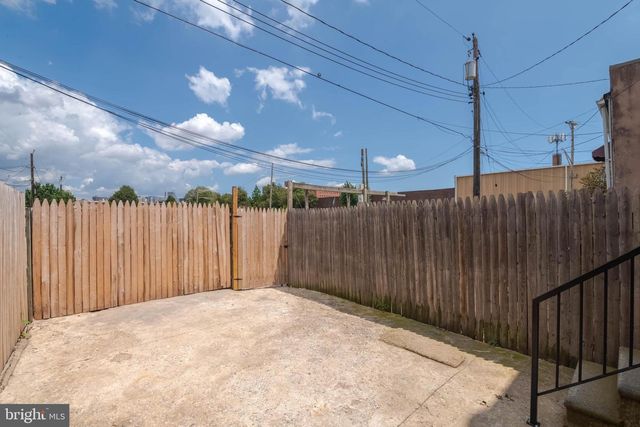 1413 S CAREY ST, Baltimore, MD 21230