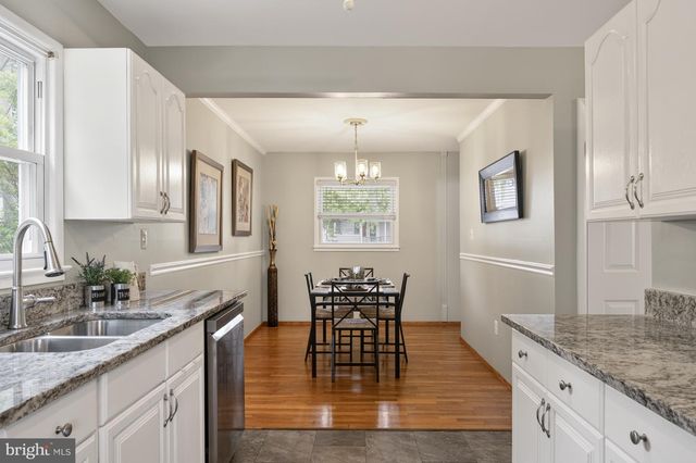 112 LUXOR ST, Manassas Park, VA 20111